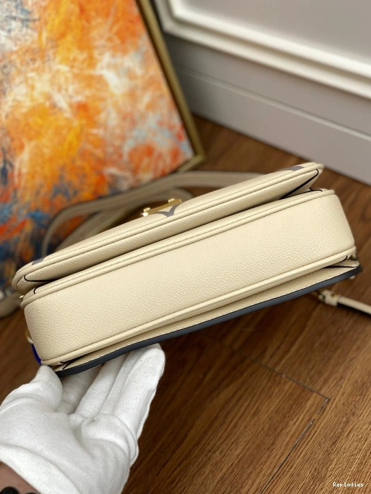 Cheap LOUIS MÉTIS VUITTON POCHETTE 0818